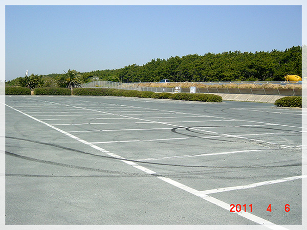 舞阪町表浜東駐車場です。88台が駐車可能です。