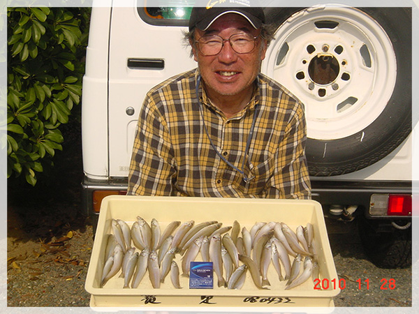 浜松市の根木様が倉松海岸で釣り上げたキス46匹