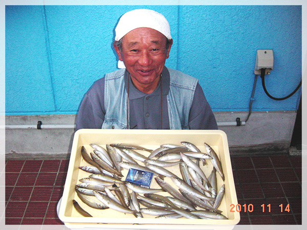 浜松市の伊藤様が、松山海岸で釣り上げたキス55匹